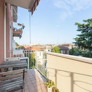 precotto-comfortable-flat-with-balcony.it-lombardy.com/